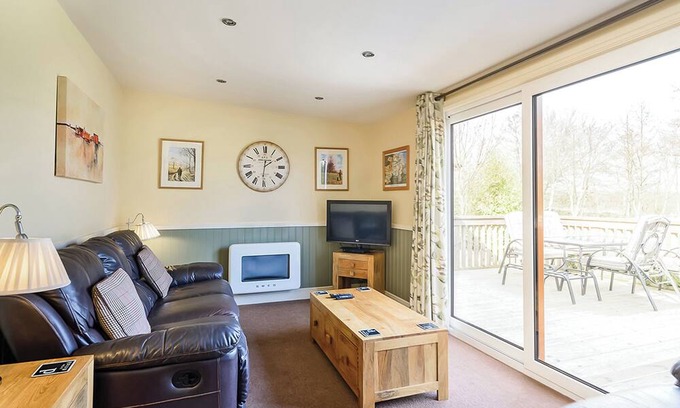 Pickering Ski Chalet | Luxury lodge with one double and one twin.