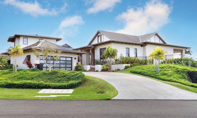 Kamuela Condo | Luxury Oceanview Villa – 3 Bed/3.5 Bath. Private Pool & Spa Mauna Kea Resort