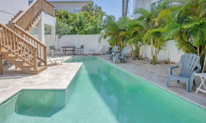 Madeira Beach Apartment | Luxury Pool Home/Golf Cart
