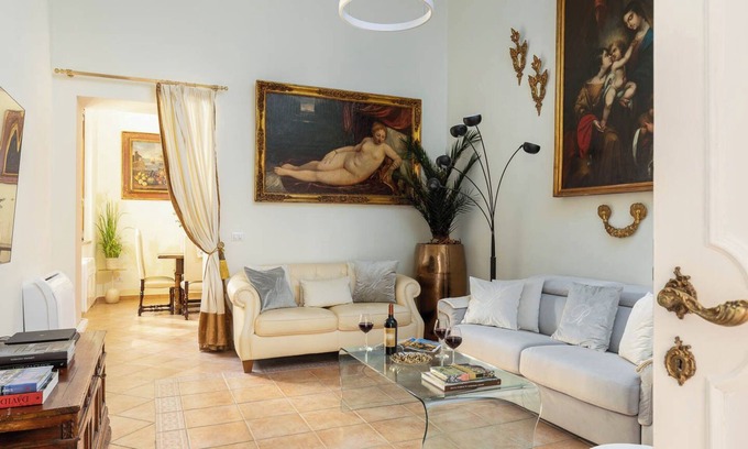 Rione XVI Ludovisi Apartment | Luxury Top Floor 170 Sqm Apartment in the heart of Rome. Near Spanish steps.