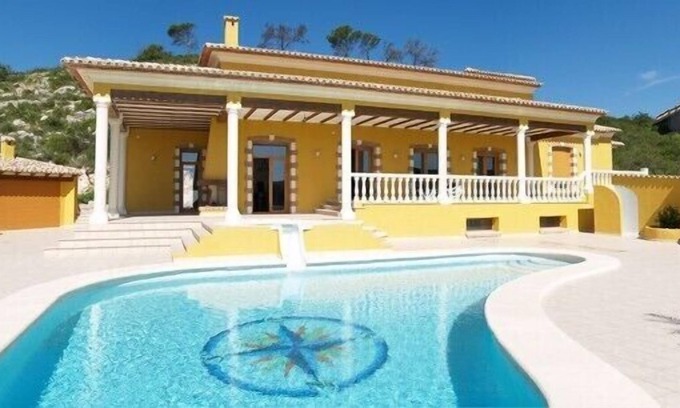 Adsubia Villa | luxury villa with swimming pool and children's pool with breathtaking view