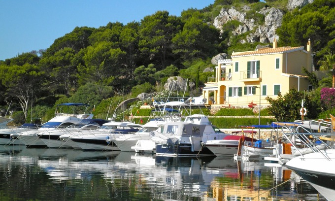 Port d'Addaia Villa | Luxury water front villa. 4 beds, private pool, wifi, magnificent location. AC.