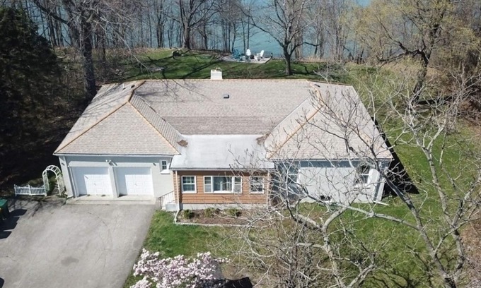 Ashtabula House | LUXURY WATERFRONT HOME w/PRIVATE BEACH w/BBQ PATIO