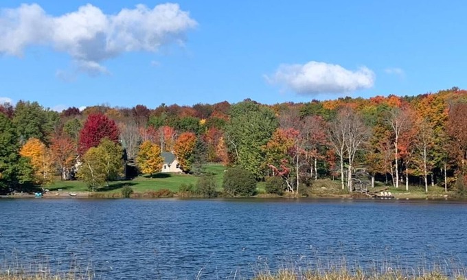 Jewett House | Luxury waterfront ski cabin, 4-bedroom house and office, monthly only