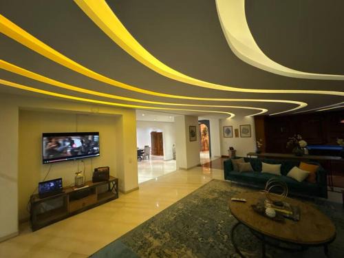 El Poblado Villa | Luxurytravelhome millionaires