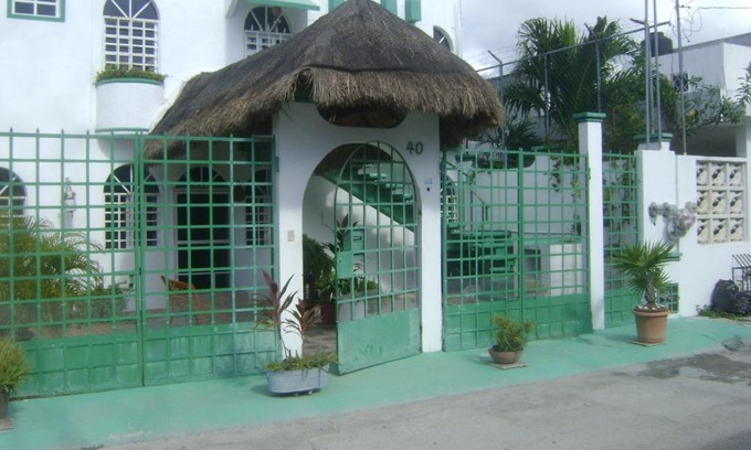 Downtown Cancun Apartment | Luz Blanca