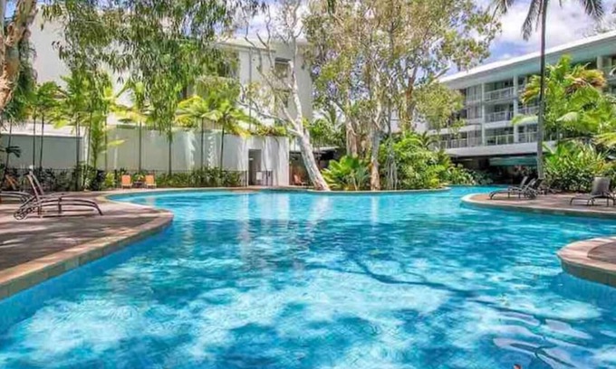 Palm Cove Apartment | Lxry 2 bed Apt-Sea and Mountain View