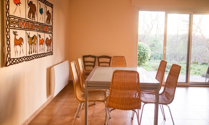 Bussiere - Cadiere Apartment | Lyon-Oullins Beau T3 in peace, its private Garden & terrace in a wooded park