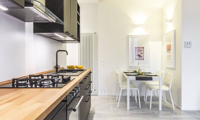 Zona Farini Apartment | Maciachini Bright Apartment R&R