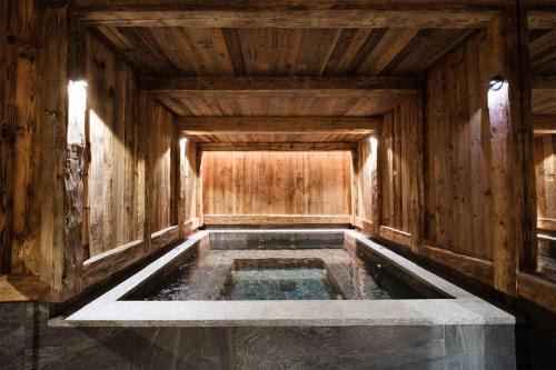 Val-d'Isere Ski Chalet | Madame Vacances Chalet Inuit