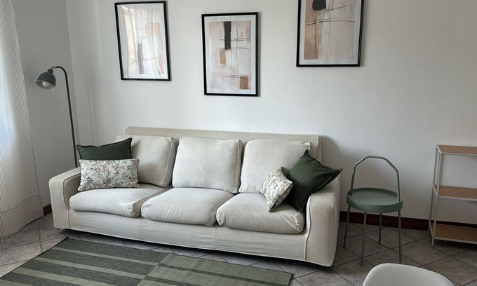 Mandello del Lario Apartment | MADDY'S HOUSE Spacious apartment furnished with care and originality