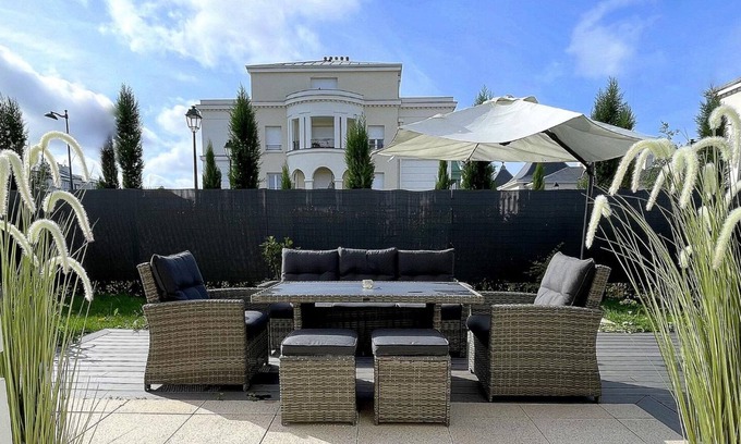 Serris Apartment | Magellan2 ~ Superb 8-person apartment near Disney