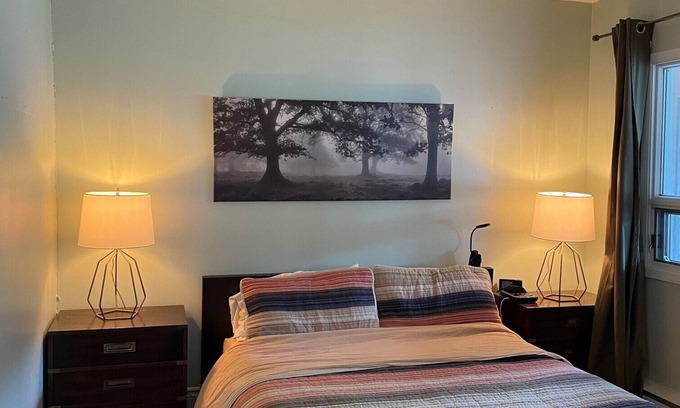 Cheneville Cottage | Magical Waterfront Cottage