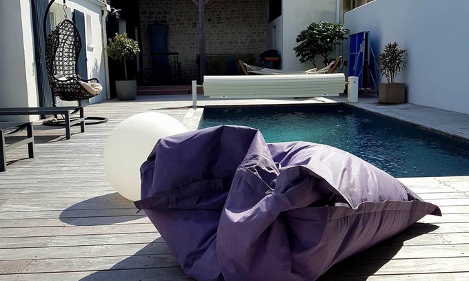 Puilboreau Villa | Magnificent house with swimming pool in a quiet cul-de-sac