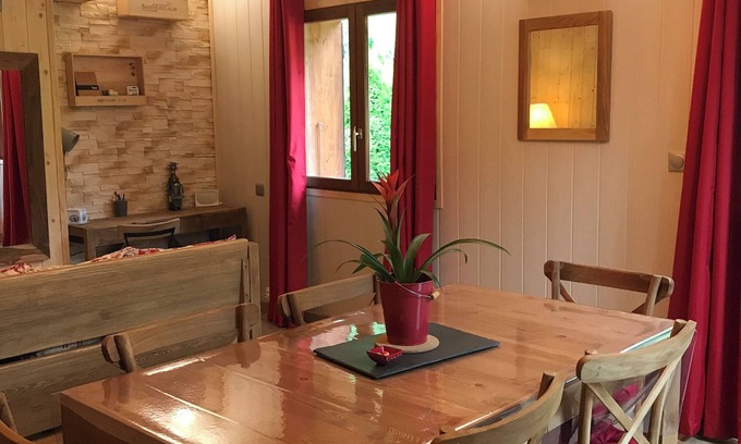 Montmin Apartment | Magnificent T3 between lake and mountains in Annecy