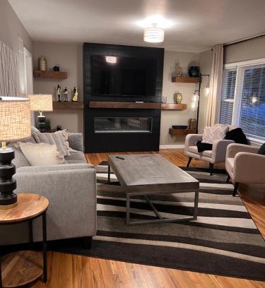 Sioux Falls House | Main Attraction