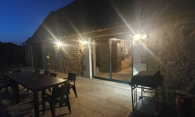 Rivarennes House | Maison a la Campagne Avec Jacuzzi