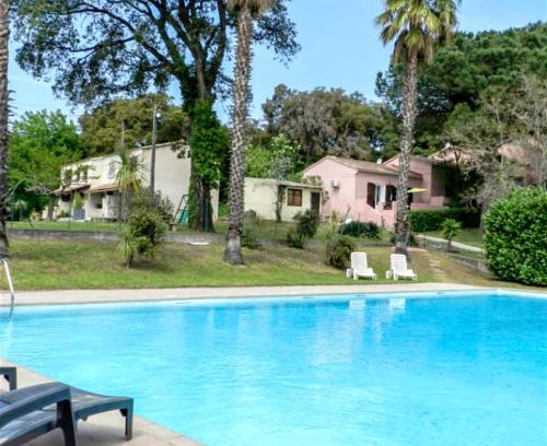 San-Nicolao House | Maison charmante à San-Nicolao avec piscine partagée
