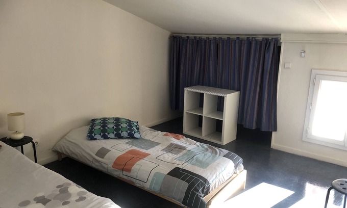 Stains House | Maison Idéale Ouvriers