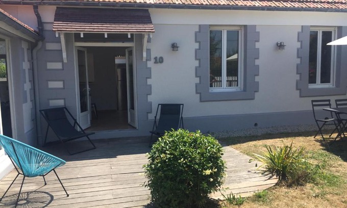 Langrune-sur-Mer House | Maison La désirée - Jardin - proximité plage