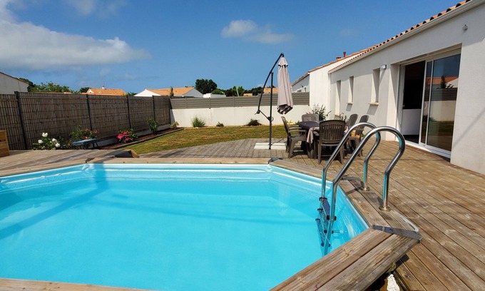 Notre-Dame-de-Monts House | Maison les pivoines Notre Dame de Monts, near the forest and the sea