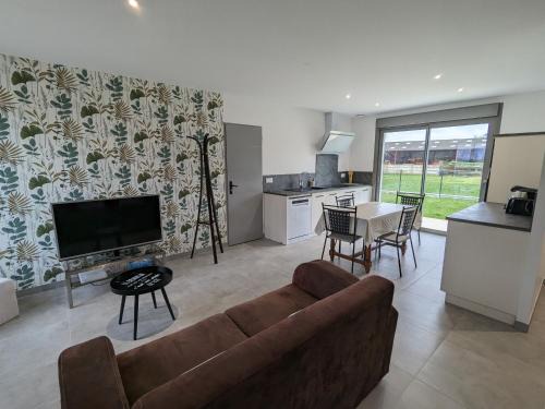 Epieds-en-Beauce House | Maison rénovée avec jardin et parking, proche Orléans, animaux acceptés - FR-1-590-561