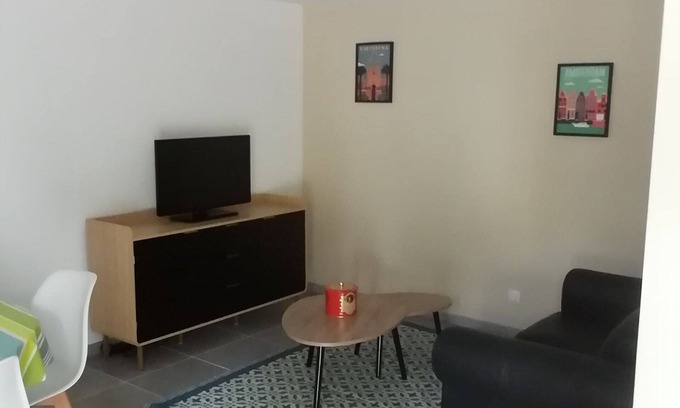 Guimps Apartment | Maison T 1 sur terrain au calme à la campagne dans les vignobles du cognac