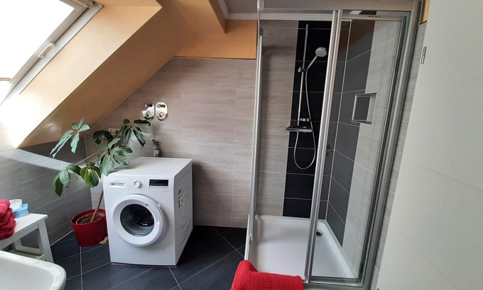 Bernsdorf Apartment | Maisonette-appartment im Fresstheater