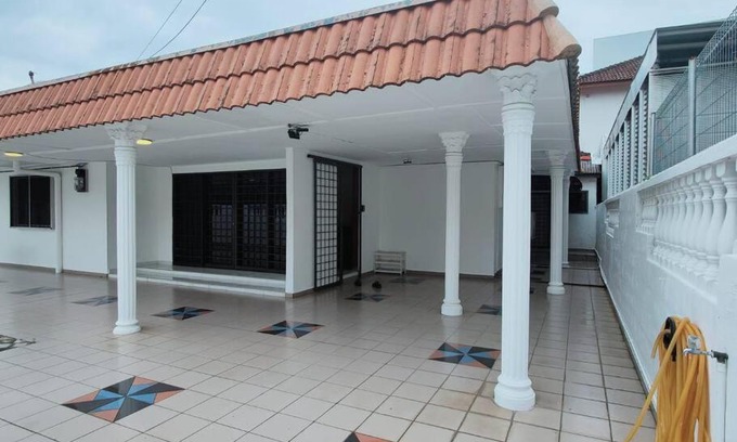 Lapan Tengkera Villa | Malacca Town Tranquerah Cluster Home #404A