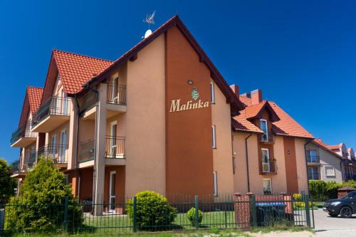 Rewal Resort | Malinka