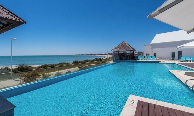 Mandurah Apartment | Mandurah Beach Apt Su