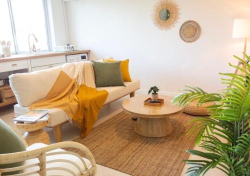 Phuket Apartment | Mango Moon Tropical Phuket