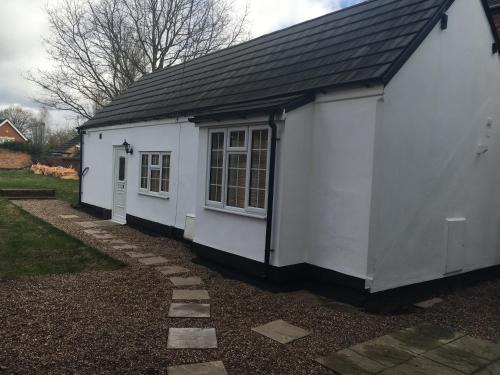 Walsall House | Manor Bungalow