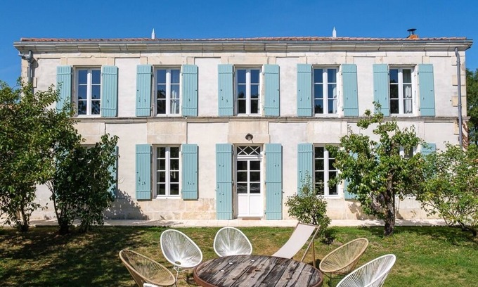 Le Gue-d'Allere House | Mansion - Le Gué d'Alleré