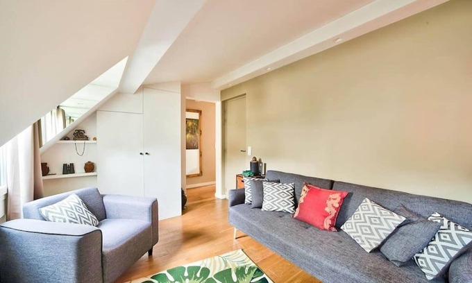 Quartier Sainte-Avoye Apartment | MARAIS CHIC - For 2 people