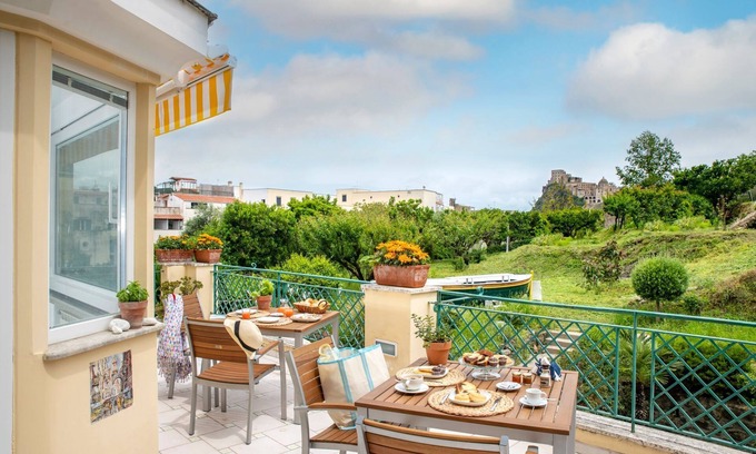 Ischia Porto Bed & Breakfast | Marcantonio B&B