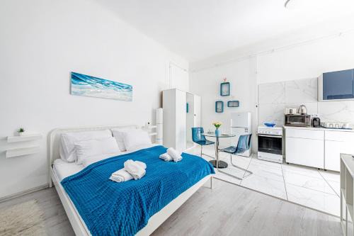 Orszagut Apartment | Margaret Ave 26 Stylish Studio AC Smart TV
