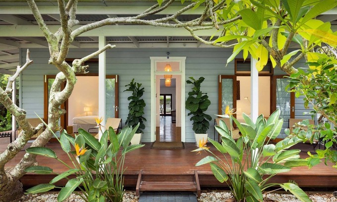 Byron Bay Cottage | Margaret - walk to Byron Bay town & Main Beach