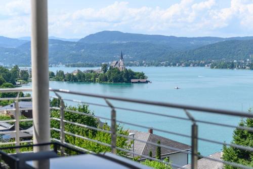 Maria Woerth Apartment | Maria Blick - Design Apartments am Wörthersee