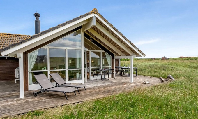 Trans House | "Märta" - 250m from the sea by Interhome