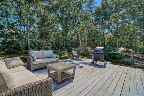 Edgartown House | Martha's Hideaway