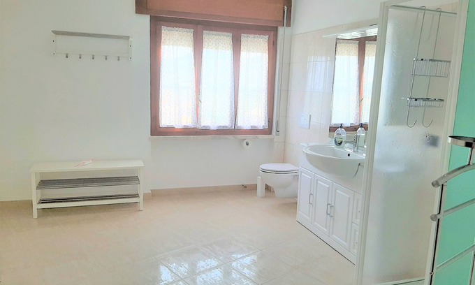 Roccaspinalveti Bed & Breakfast | MARTINA room in cozy B&B. With Pool and air conditioning!