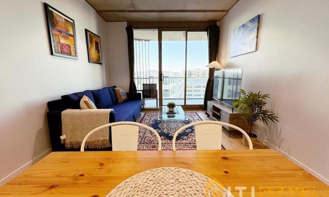 Phillip Apartment | Marvellous at Melrose - 2bd 2bth Apt - Woden CBD
