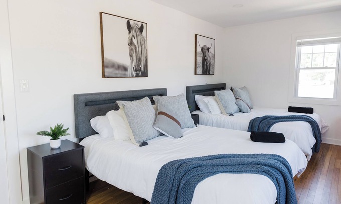 Bronx House | Marvelous 4-bedroom house in Woodlawn Heights, family friendly.