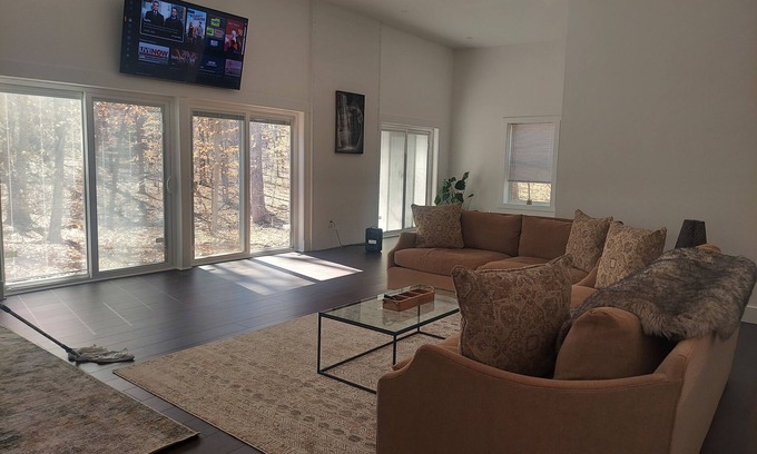 Ruby Apartment | Marvelous and peaceful apartment with WiFi in Stafford, close to Fredericksburg