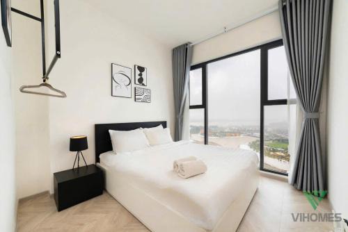 District 9 Apartment | Masteri Center Point- HOMESAY ADORA