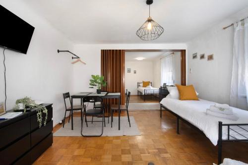 Neckarhausen Apartment | Mb Homes Nürtingen Fewo1