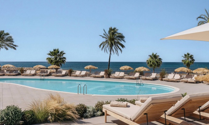 Passeig Maritim Hotel | ME Sitges Terramar