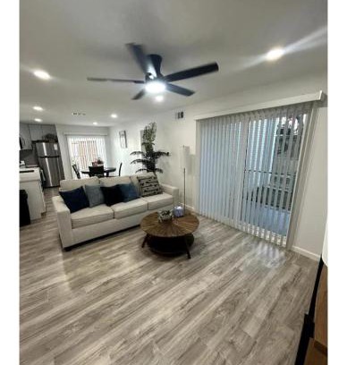 Dallas Apartment | Medical District Delight