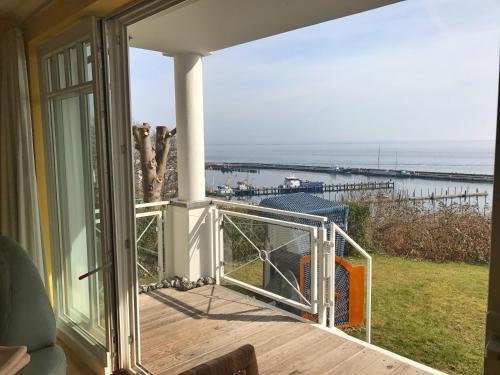 Sassnitz Apartment | Meerblickvilla Prinz Heinrich - Ferienwohnung 4